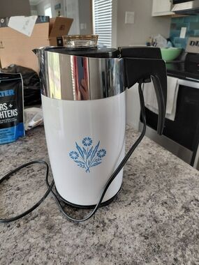 Corningware White and Blue Electric Percolator with Floral Motif